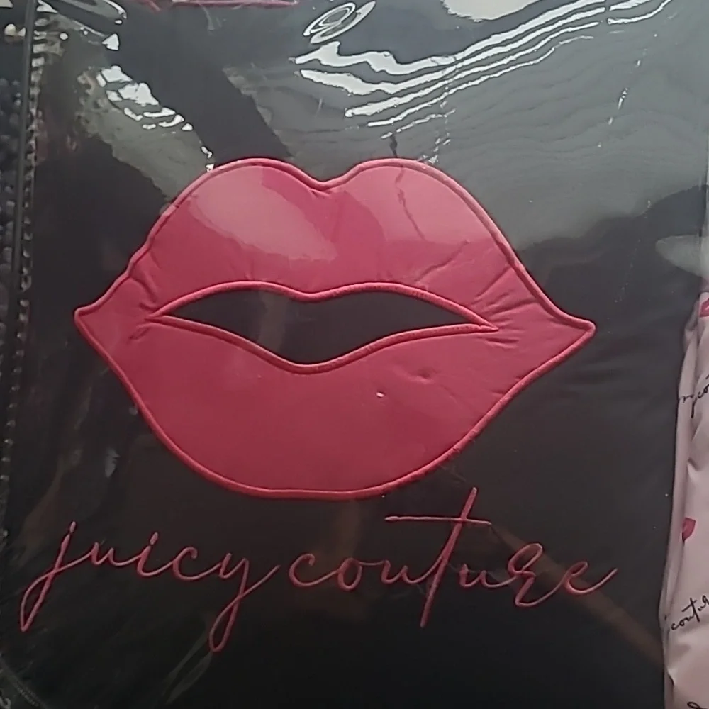 Juicy Couture Pink and Black Reversible Comforter Set - Queen